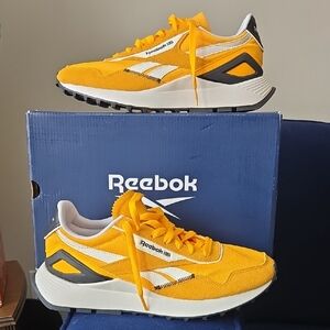Reebok CL Legacy AZ Unisex Sneakers
